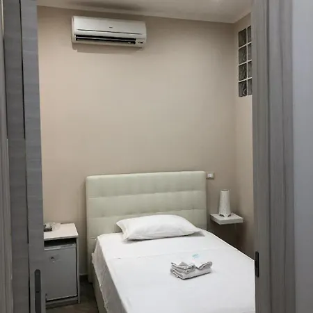 Dimora Elena Bed & Breakfast